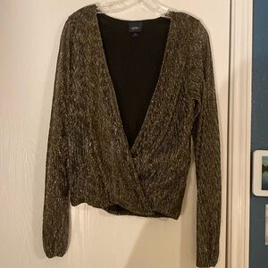 Daytrip black and silver metallic v-neck shirt long sleeve size medium